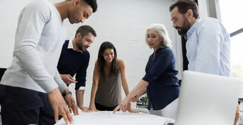 ¿A qué hora trabaja mejor cada equipo? Lo que revela el control de jornada laboral